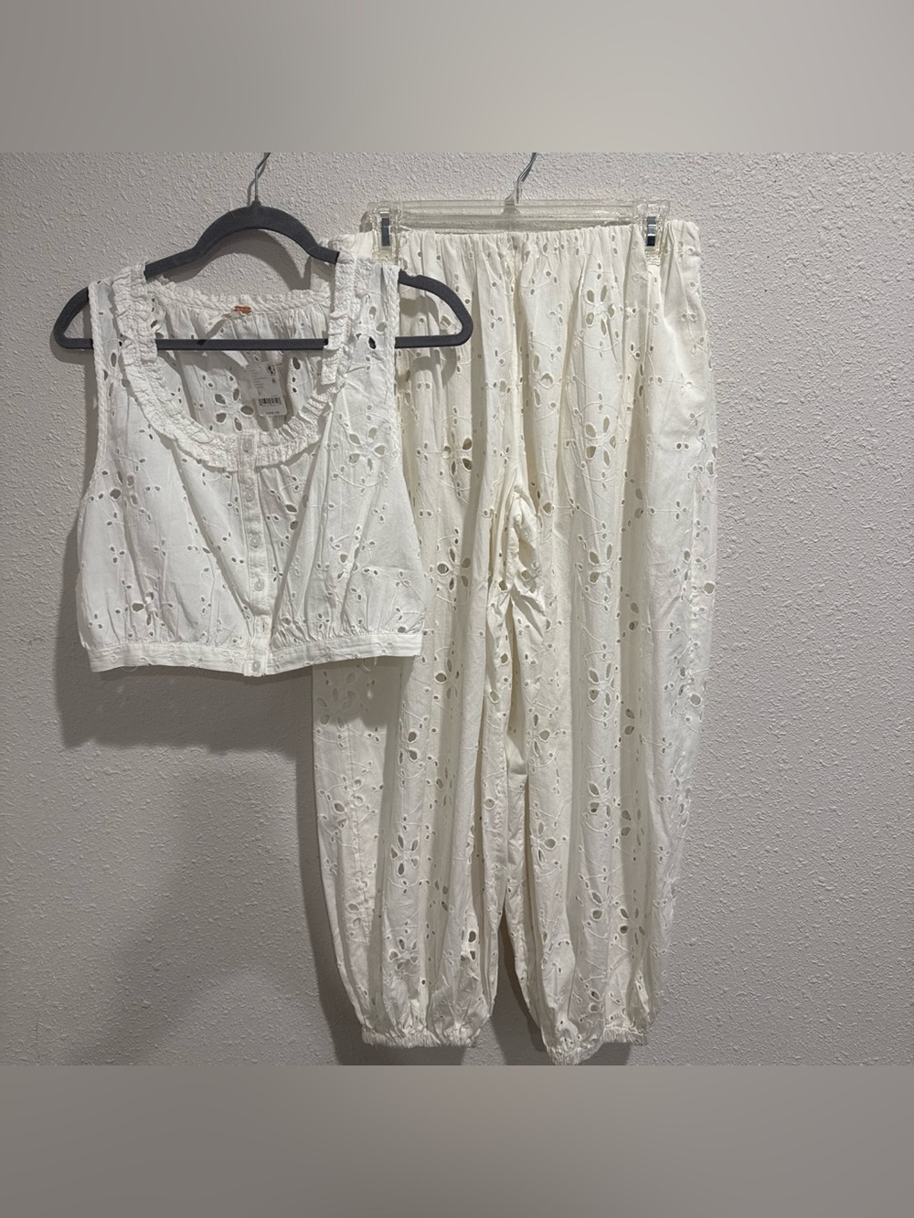 NWT Free People Eyelet Cropped Tank & Ballon Pants Set
